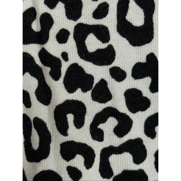 Box 1 - Ann Taylor animal print turtle neck top size small NWT - Picture 7 of 8